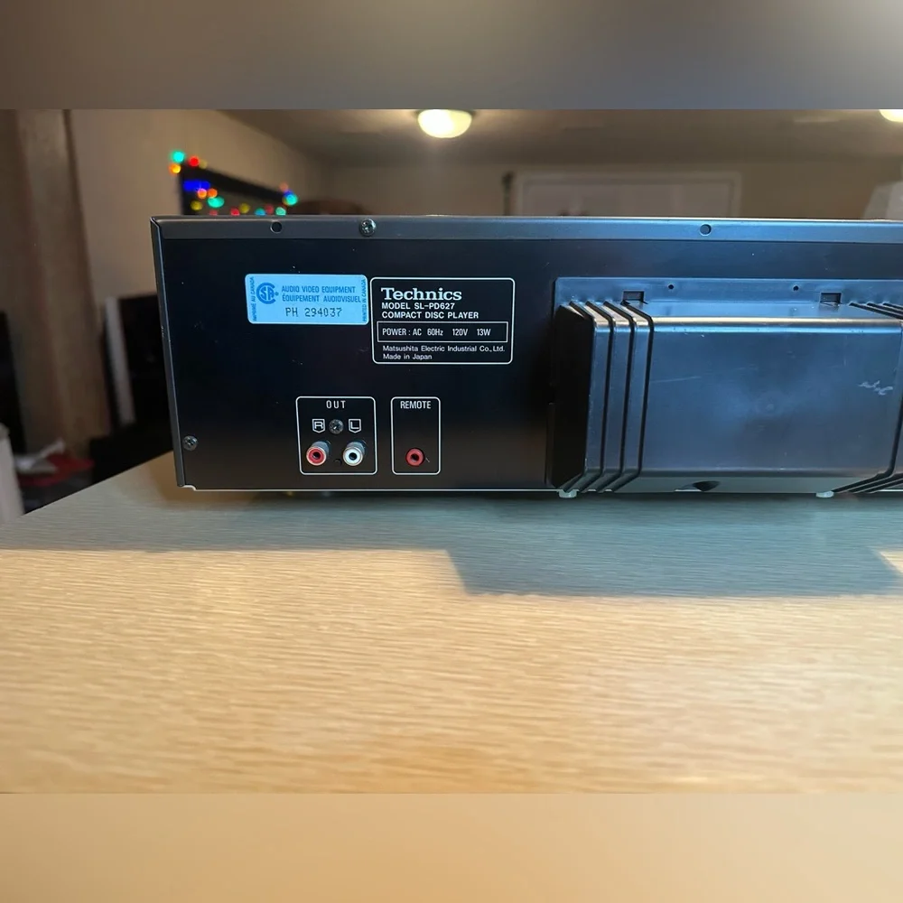 Technics SL-PD627 Compact Disc Changer - 5 Disc -  Black - Tested *NEW BELTS* - Picture 8 of 9